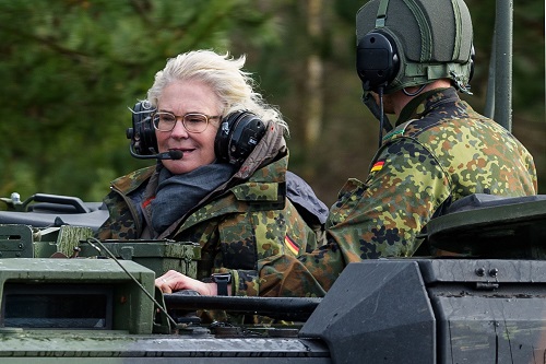 German defence minister quits as pressure mounts
