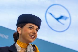 Strong demand for air travel sees profit soar for Lufthansa