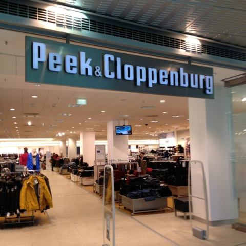 Peek & Cloppenburg closing shops