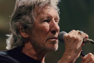 Roger Waters furious as hope for concert dims