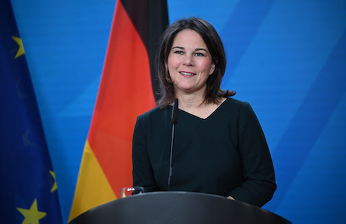 German Foreign Minister Annalena Baerbock addresses the press conference. Photo: Britta Pedersen/dpa