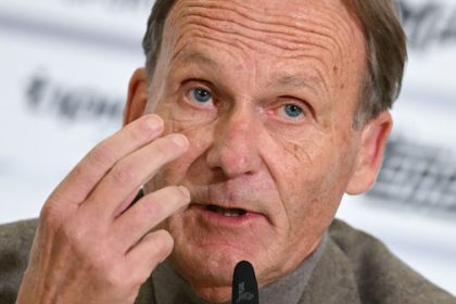 Hesse, Neu-Isenburg: DFL Supervisory Board Chairman Hans-Joachim Watzke speaks during a German Football League (DFL) press conference. Watzke doesn't want to further fuel the discussion about a possible penalty that was not given to his side in the 1-1 draw at Bochum on Friday. Photo: Arne Dedert/dpa