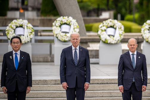 G7 leaders remember victims of U.S atomic bomb in Hiroshima Representatives of the seven major democratic industrial nations (G7) began their summit in Hiroshima, Japan on Friday by remembering those killed by the atomic bomb dropped on the city at the end of World War II. Photo: Michael Kappeler/dpa