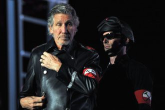 Roger Waters during a concert in Düsseldorf in 2013. Photo: picture alliance / dpa