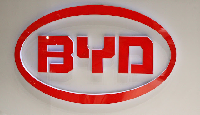 05 March 2008, Switzerland, Geneva: The logo of the Chinese car manufacturer BYD, is pictured at the Geneva Motor Show. Photo: Uli Deck/dpa