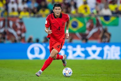 South Korea's Min-jae Kim seems to be popular as player for FC Bayern. Photo: Tom Weller/dpa