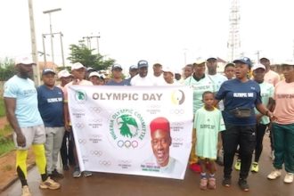 Mary Onyali and other participants during the Olympic Day Run in Anambra State