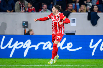 Baden-Wurttemberg, Freiburg: Freiburg's Christian Guenter celebrates scoring his side's first goal during the German Bundesliga soccer match between SC Freiburg and VfL Wolfsburg at Europa-Park Stadion. Photo: Tom Weller/dpa