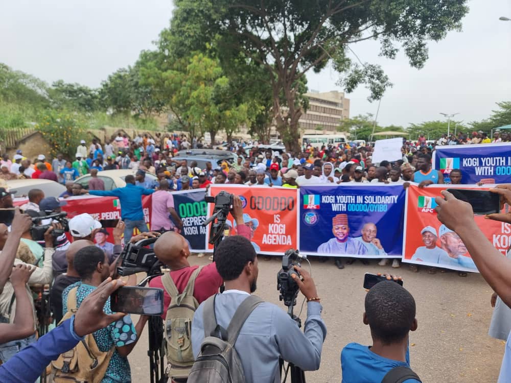 Gov poll: Kogi indigenes storm INEC headquarters, back election outcome