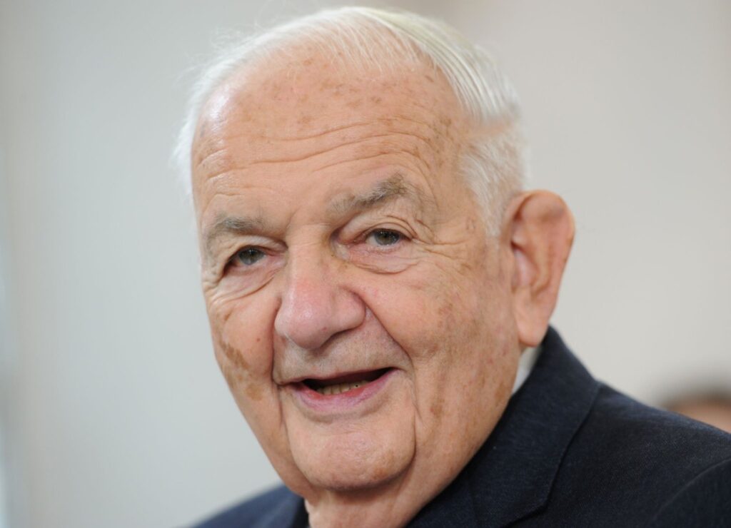 Renowned German-French writer Alfred Grosser dies at 99