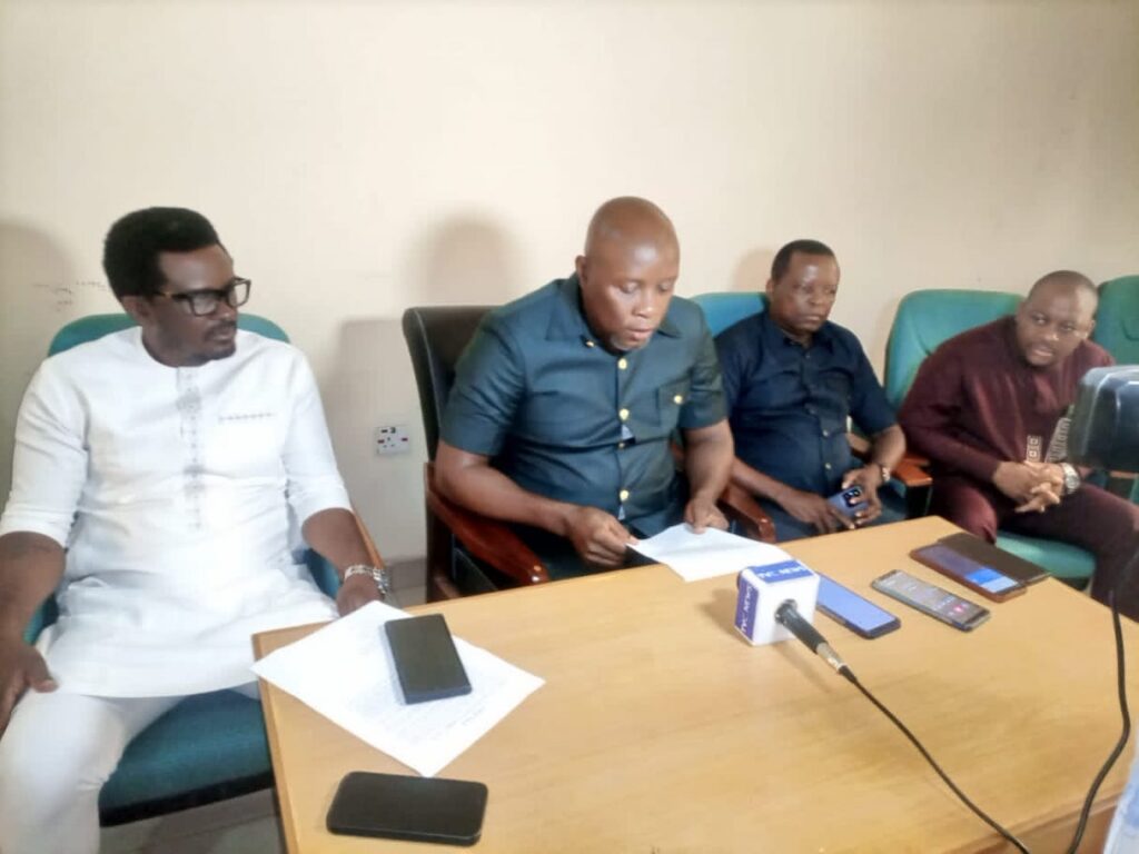Hardship: Anambra LP house caucus donates 6 months salary to masses Anambra LP Lawmakers at a press briefing where they donated their six months salary to the hungry masses