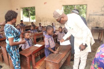 Oyo Gov't, Anglican Church Agree to Demarcate Cemetery from School Premises