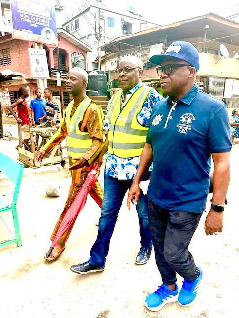 L-R Aderemi Bashau SAN -Vice Chairman, Isale Eko Descendants Union, Alhaji Olaseinde Karim -Chairman, Environment Committee of the Union and Adeniji Kazeem SAN - Chairman of Isale Eko Descendants Union during an inspection tour of the recent fire incident that affected the Dosunmu area of Lagos Island on Sunday, 14 April 2024
