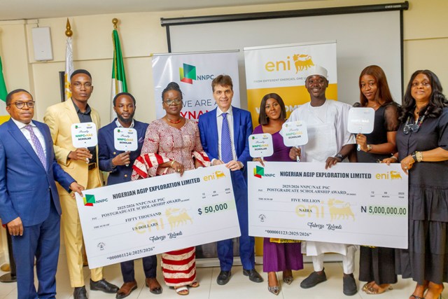 Eni awards 30 post graduate scholarship to Nigerians