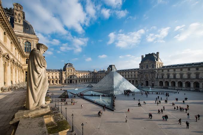 LOUVRE MUSEUM £76M LOOT: CHERRY-PICKER CROOK CAGED TRYING TO FLEE TO ALGERIA