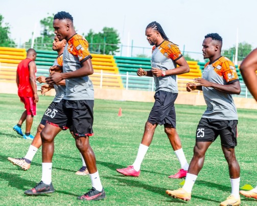 RANGERS TAME TOURISTS AS OBAJE SHINES AT THE CATHEDRAL