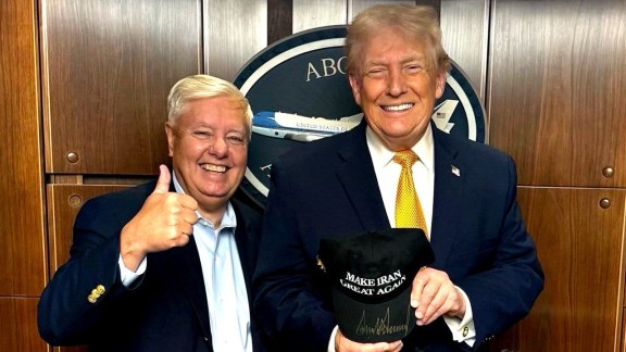 LINDSEY: JUST DO IT! Graham urges Trump to ‘ignore’ cautious aides and SMASH Iran to ‘Make it Great Again’