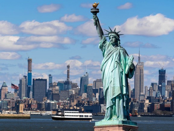 YANKEE DOODLE BYE-BYE: Record Numbers Flee US for Better Life Abroad