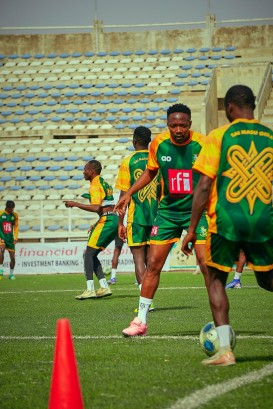 IBADAN EYE CANDY: Shooting Stars eclipse Pillars in NPFL thriller