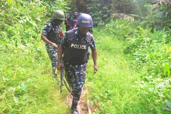 THE DRONE RANGERS: Armed gang who shot female passenger and took 13 hostage defeated by high-tech police team in Edo jungle shootout THE DRONE RANGERS: Armed gang who shot female passenger and took 13 hostage defeated by high-tech police team in Edo jungle shootout