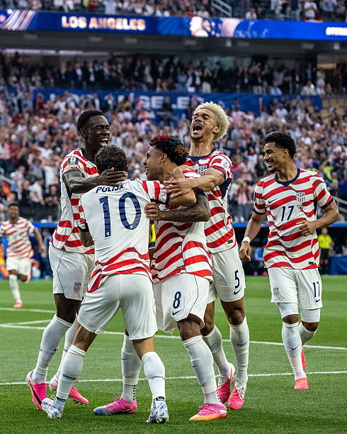 YANKEE DOODLE DANDIES! Balogun brace and Reyna magic blow Paraguay away in Hollywood World Cup opener YANKEE DOODLE DANDIES! Balogun brace and Reyna magic blow Paraguay away in Hollywood World Cup opener