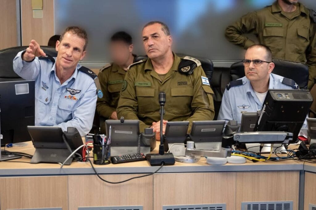 From the Underground Bunker: How Israel’s Top Brass Are Steering the Unprecedented Aerial Offensive on Tehran IDF on ‘Full Readiness’ as Top Generals Coordinate Active Waves of Airstrikes Against Iranian Targets