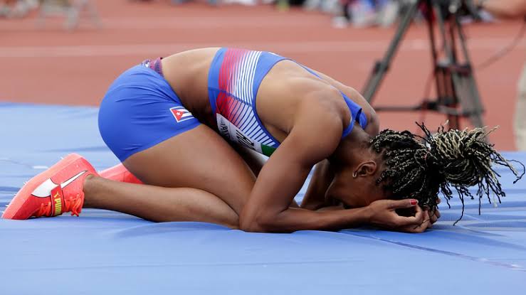 CASH FOR THE CHAMPIONS: Global bosses launch stunning £110,000,000 fund to pay every Olympic star CASH FOR THE CHAMPIONS: Global bosses launch stunning £110,000,000 fund to pay every Olympic star
