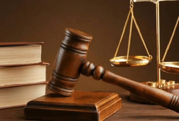 LAGOS OIL CON: British Asset Manager Jailed After Pledging Guilty to £300k Base Oil Scam NIGERIAN COURT JAILS FRAUDSTER: Minnis Uchenna Howard Sentenced to Over Two Years for Massive Lagos Oil Fraud