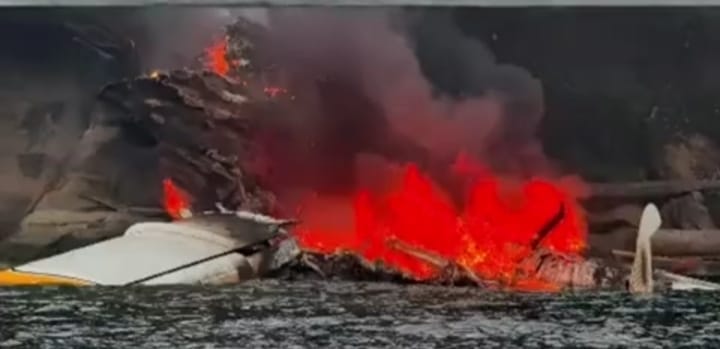 Kenmore Air Floatplane Crashes Near Sucia Island; All 10 Passengers and Pilot Rescued