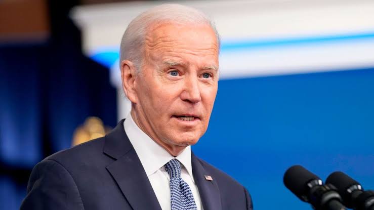 JOE’S AUTO-BIOGRAPHY! Former Prez, 83, releases new book insisting HE was in charge—but skeptics claim it’s ‘Brought to You by Autopen’ JOE’S AUTO-BIOGRAPHY! Former Prez, 83, releases new book insisting HE was in charge—but skeptics claim it's 'Brought to You by Autopen'